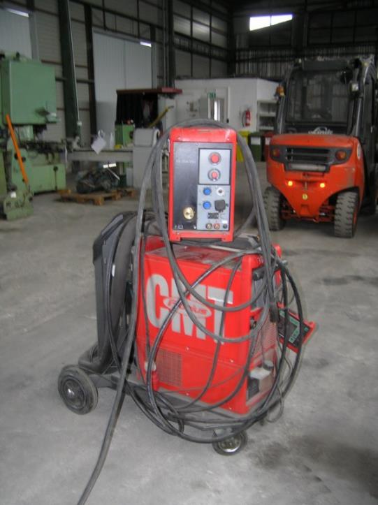 Prumyslových robotu-1